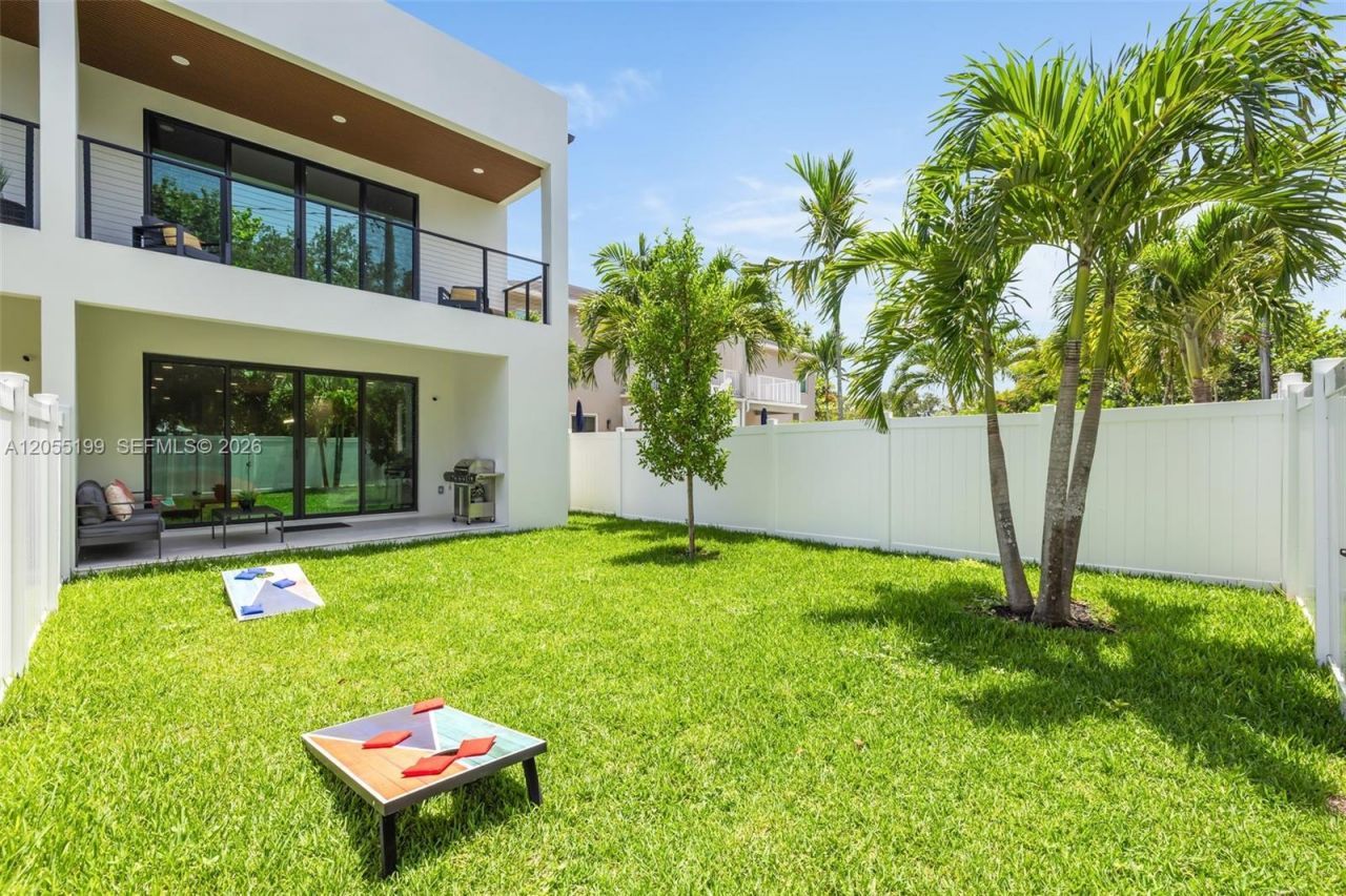 703 SW 17th St , Unit 703, Fort Lauderdale, FL 33315 Photo