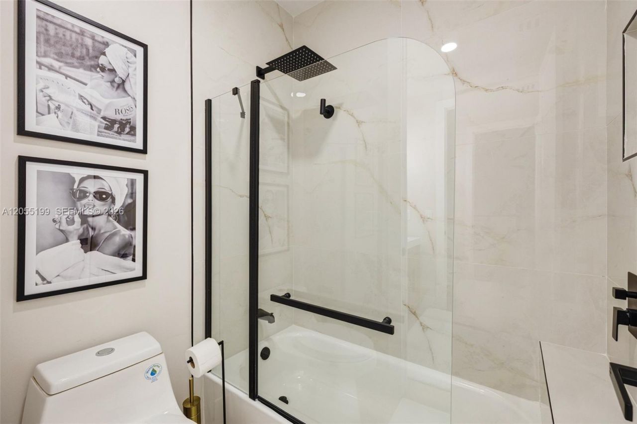 703 SW 17th St , Unit 703, Fort Lauderdale, FL 33315 Photo