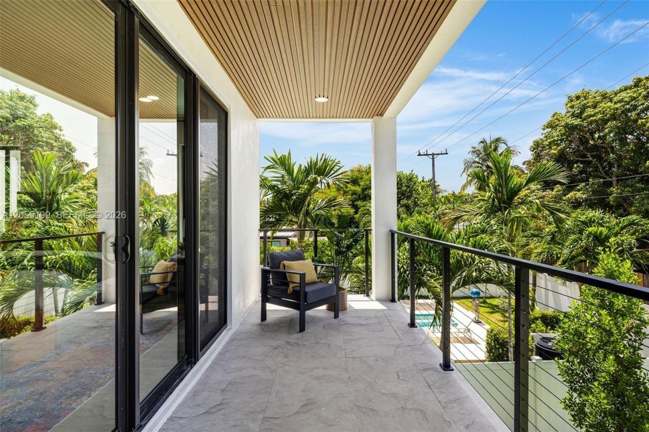 703 SW 17th St , Unit 703, Fort Lauderdale, FL 33315 Photo