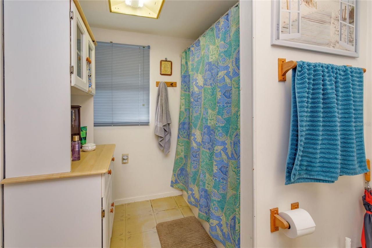 1909 N Lakewood Avenue , Ocoee, FL 34761 Photo