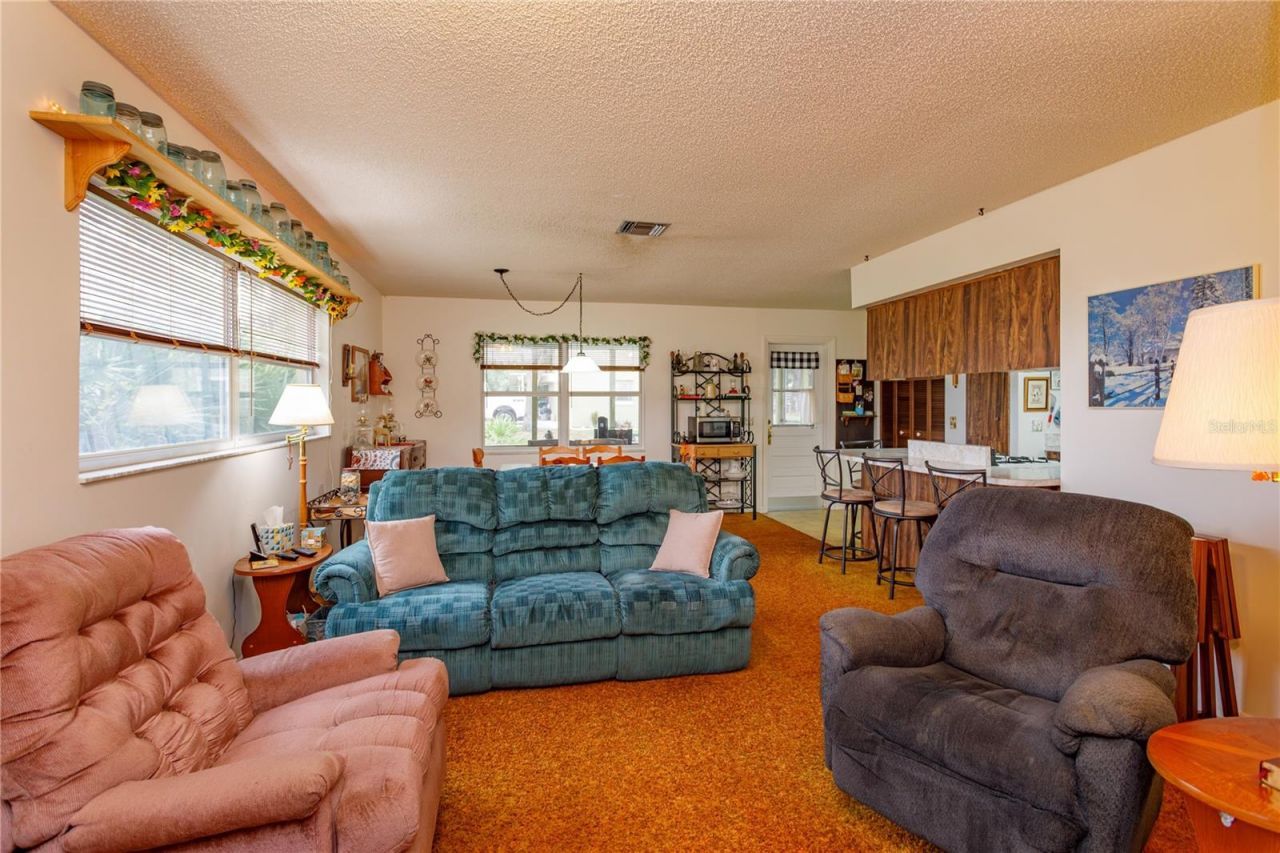 1909 N Lakewood Avenue , Ocoee, FL 34761 Photo