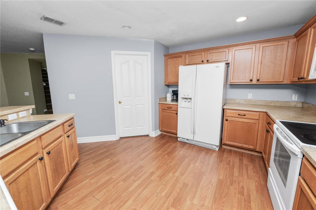 2316 Geneva Drive , Lakeland, FL 33805 Photo