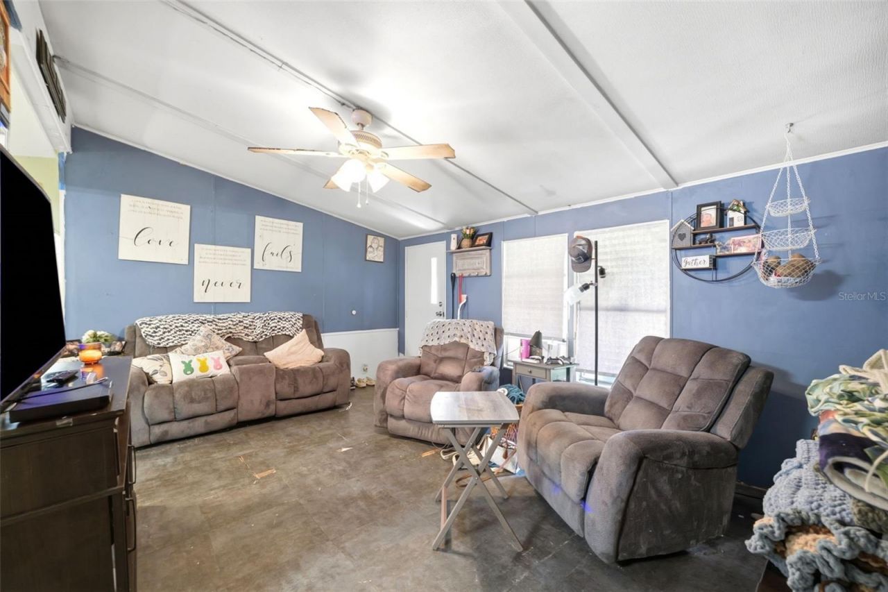 5699 S Sandalwood Way , Floral City, FL 34436 Photo