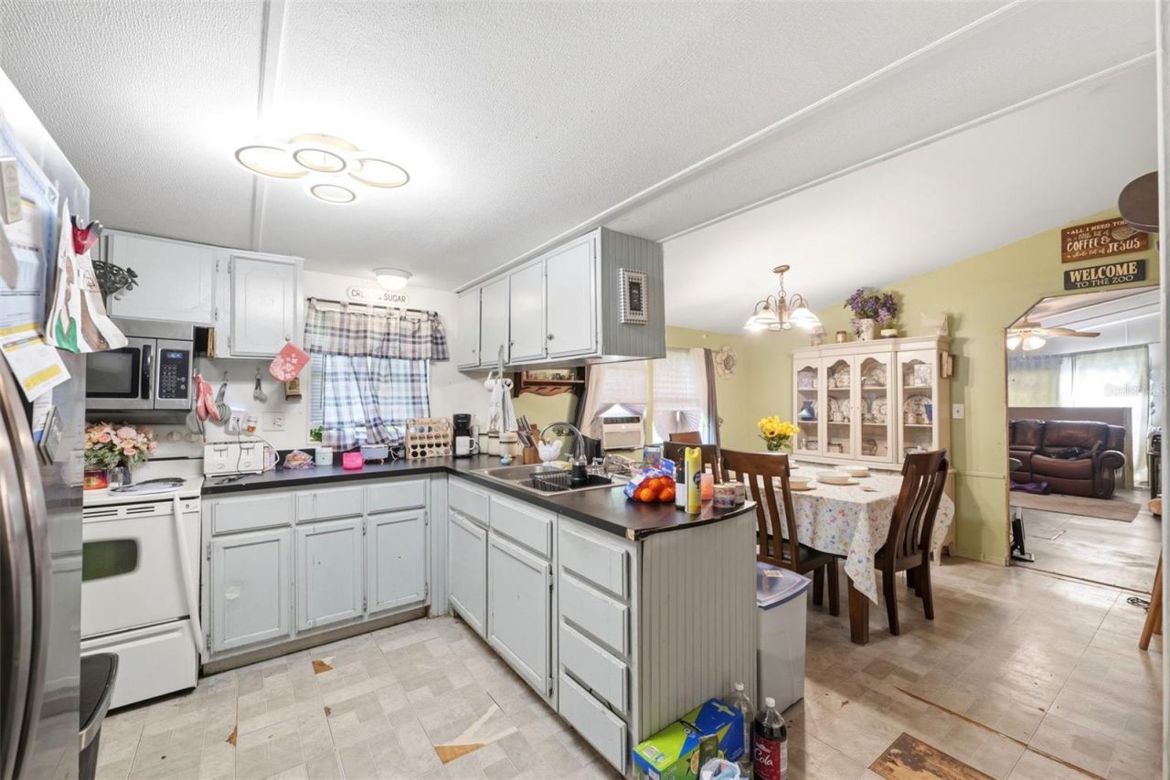 5699 S Sandalwood Way , Floral City, FL 34436 Photo