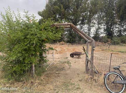 651 Highway 208, Yerington, NV 89447 Photo