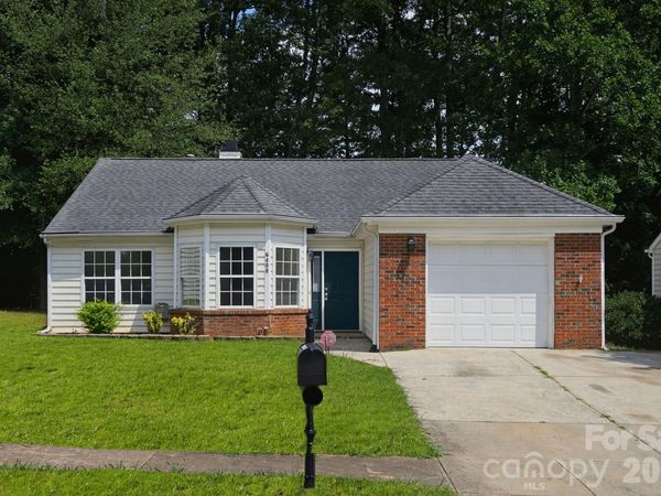 6408 Spanish Moss Lane , Charlotte, NC 28262