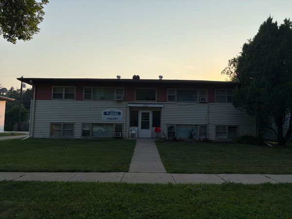 2512 9th Street N, Fargo, ND 58102