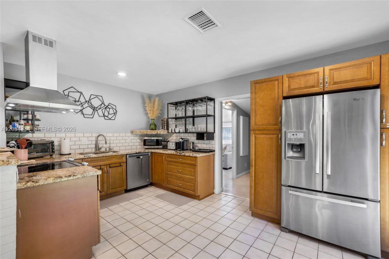 1178 Garfield St , Hollywood, FL 33019 Photo