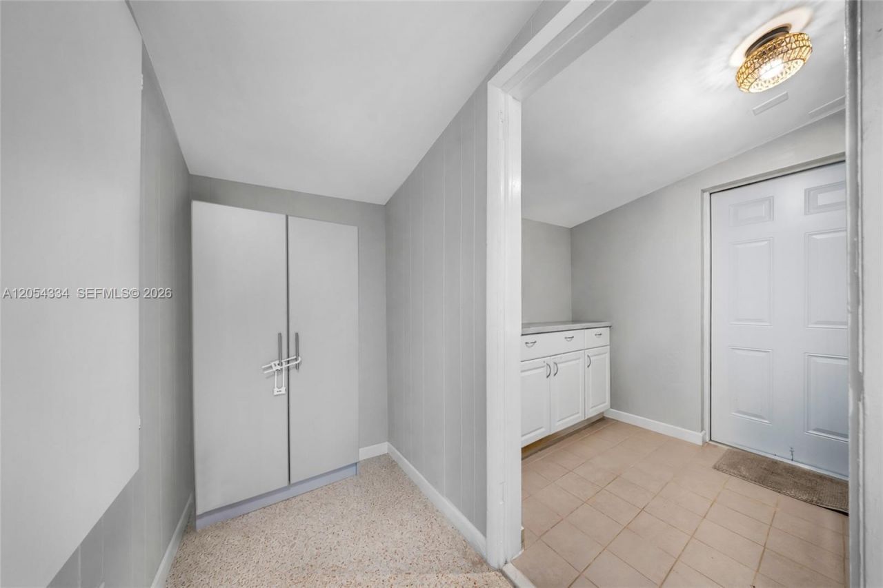 1178 Garfield St , Hollywood, FL 33019 Photo