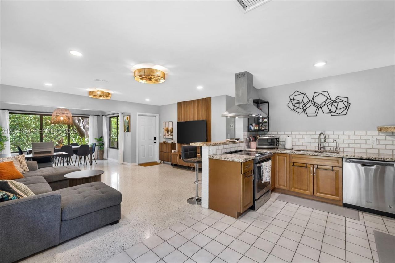 1178 Garfield St , Hollywood, FL 33019 Photo