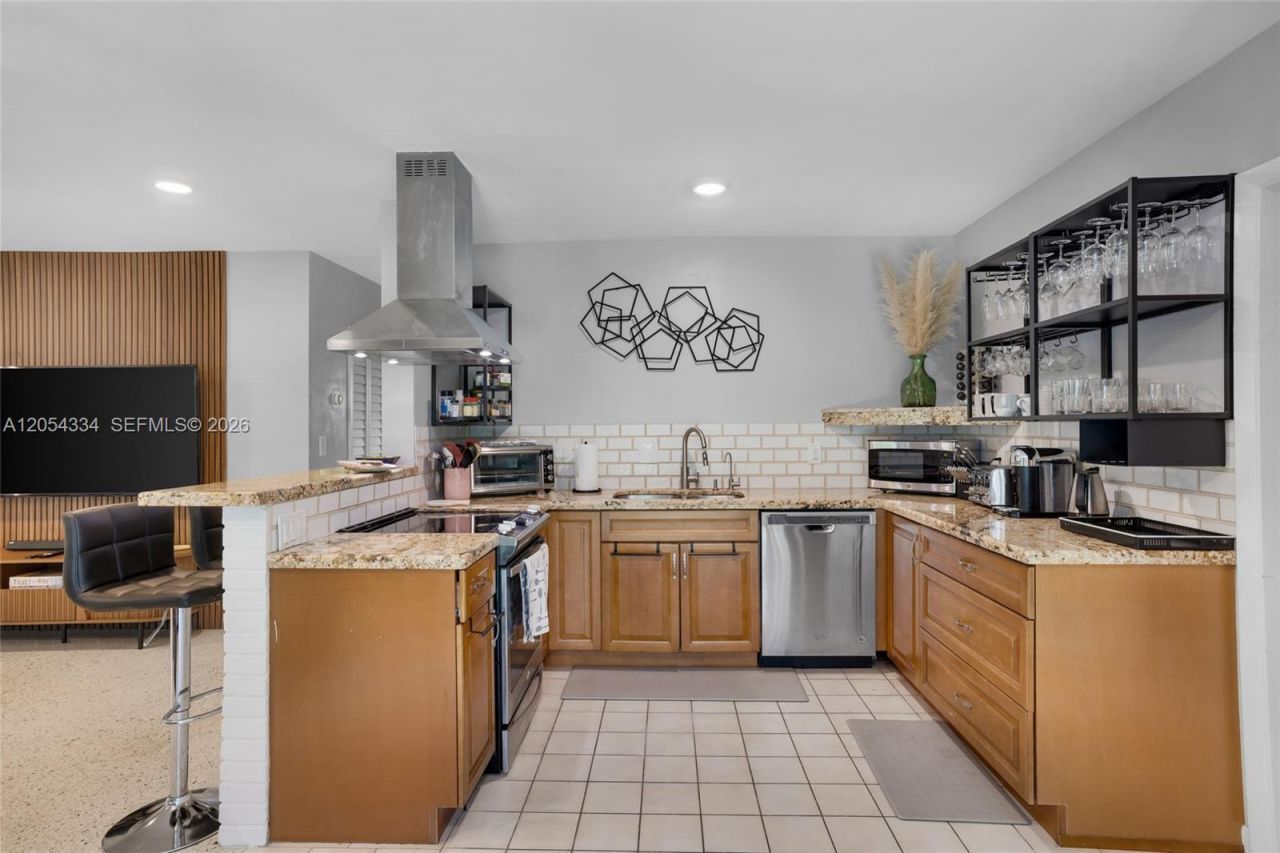 1178 Garfield St , Hollywood, FL 33019 Photo