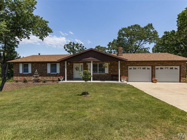 12720 Oakbriar Meadows Lane , Unincorporated, MO 63028