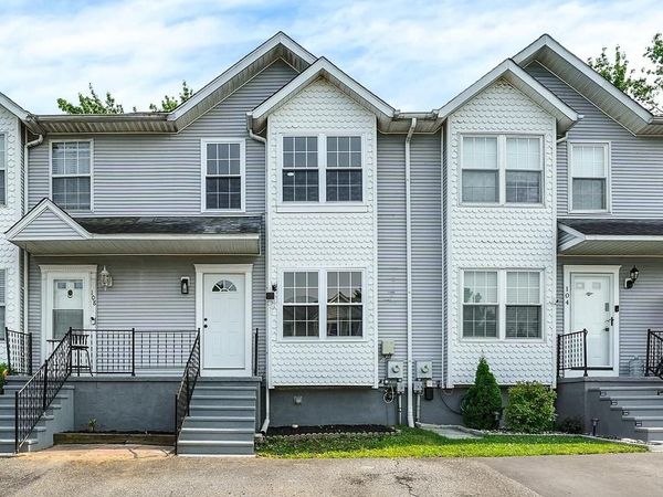 106 BRITAIN COURT, NEWARK, DE 19702
