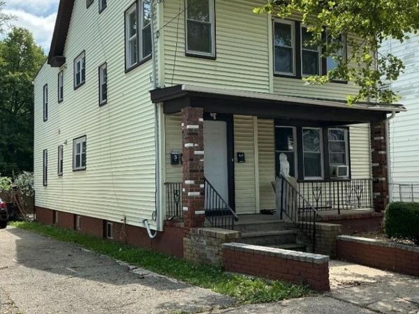 66 Poe Ave, Unit 2, Newark, NJ 07106