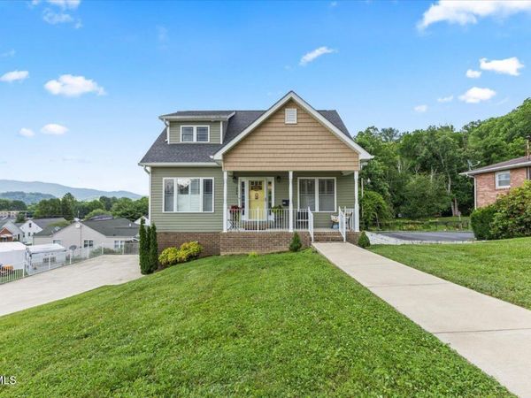 404 Allen Avenue, Elizabethton, TN 37643