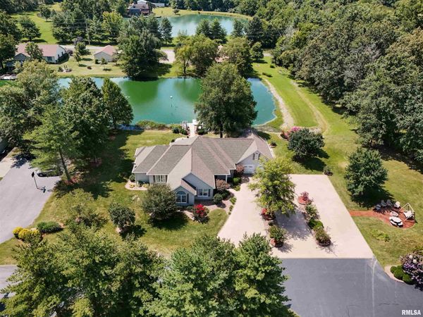 15063 BAKER Drive, Marion, IL 62959