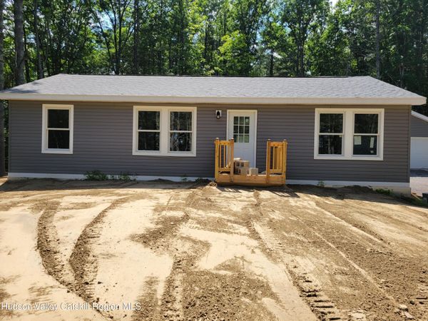 112 Klingermann Drive, Cairo, NY 12413