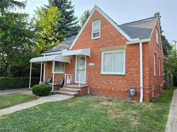 11107 Plymouth Avenue , Garfield Heights, OH 44125