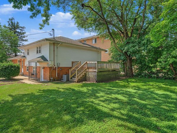 2826 186th Street , Lansing, IL 60438