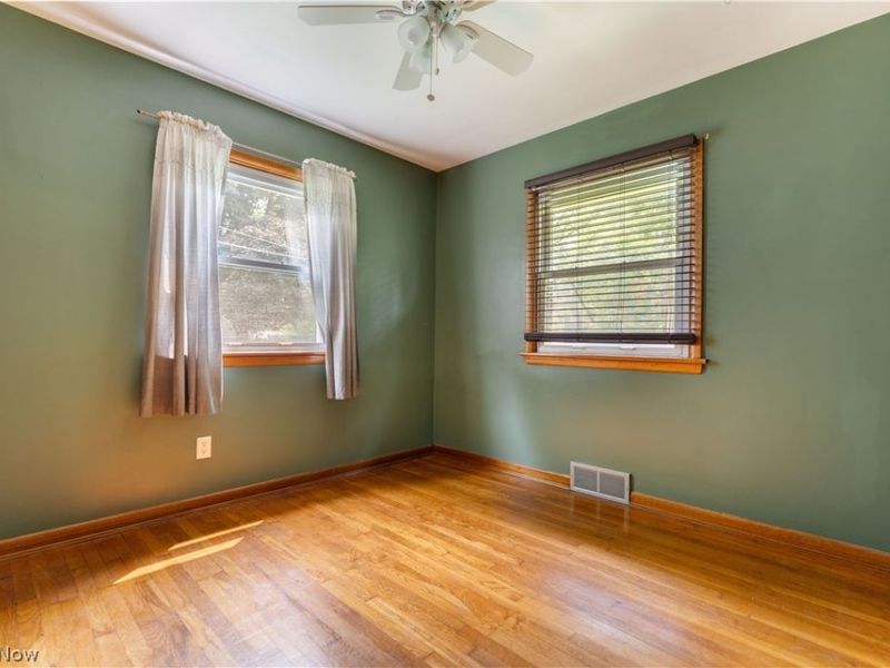 13526 Glenvale Avenue NW, Uniontown, OH 44685 Photo 13