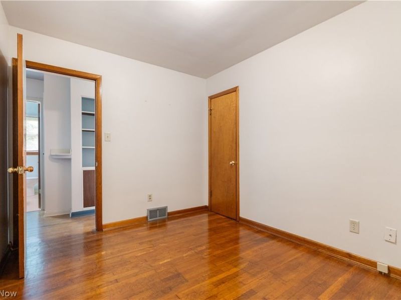 13526 Glenvale Avenue NW, Uniontown, OH 44685 Photo 17