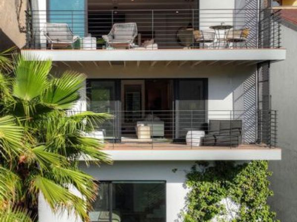 8309 Yucca Trail, Los Angeles, CA 90046