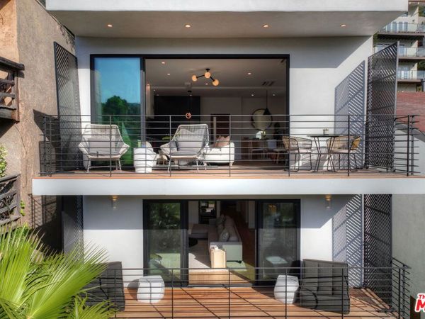 8309 Yucca Trail, Los Angeles, CA 90046