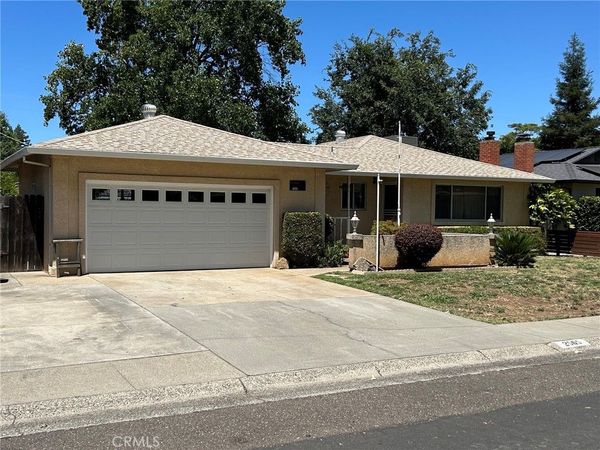 2565 White Avenue , Chico, CA 95973