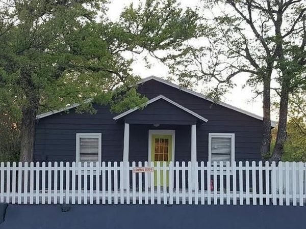 1166 Ridgeway DR, Austin, TX 78702