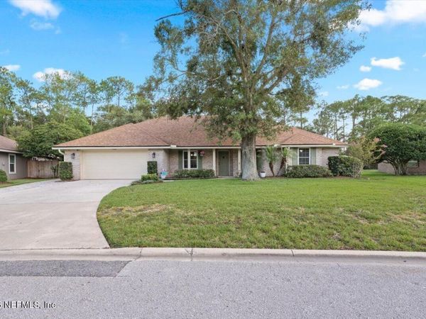 702 WILLOUGHBY Court, Jacksonville, FL 32225