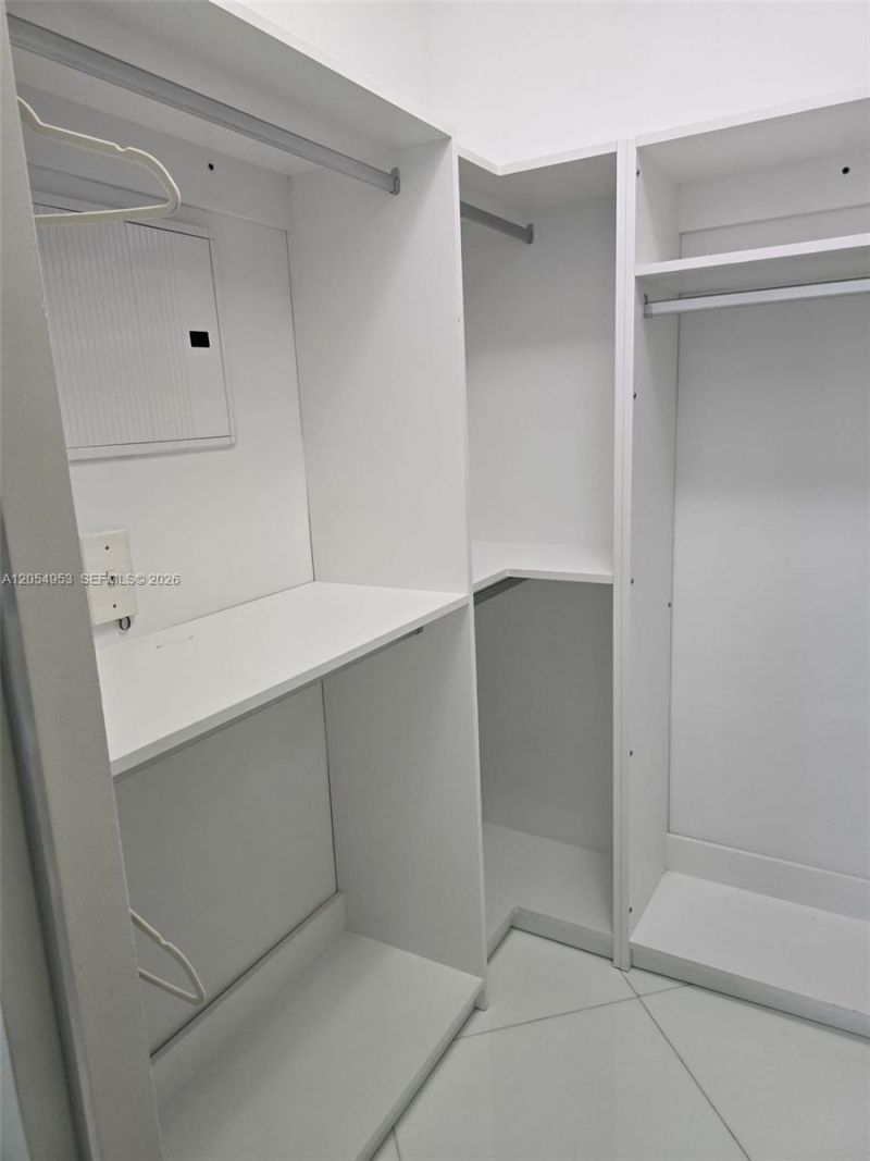 335 S Biscayne Blvd, Unit 907, Miami, FL 33131 Photo