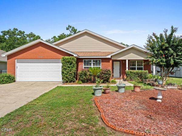 2219 Minnesota Avenue , Lynn Haven, FL 32444