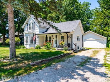 34741 Maple Street, Memphis, MI 48041