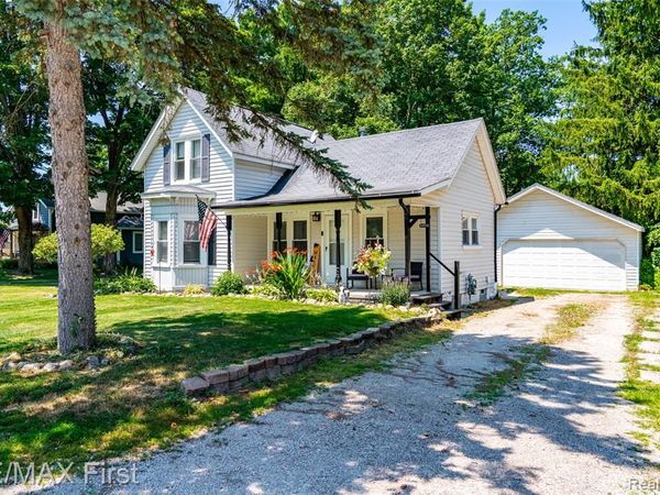 34741 Maple Street, Memphis, MI 48041