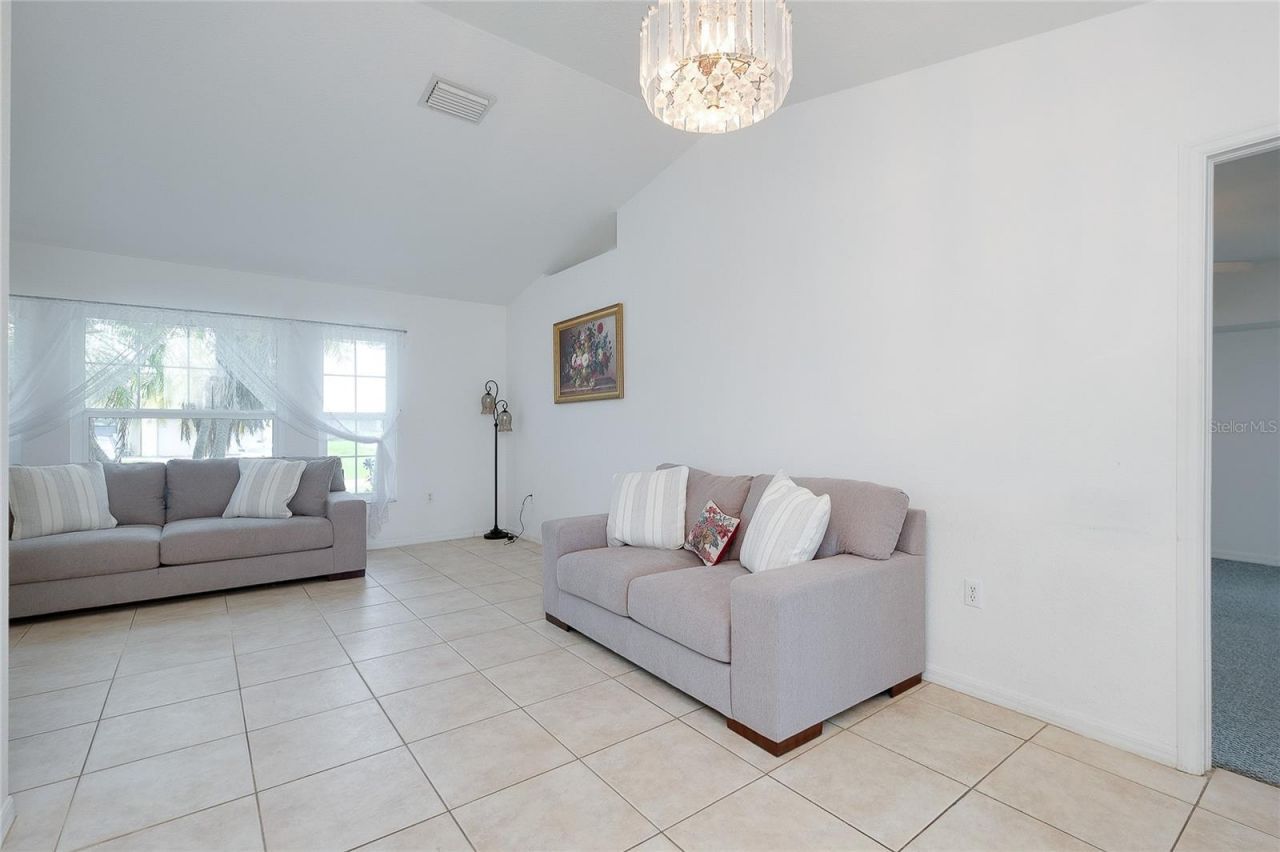 282 Warwick Street Nw, Port Charlotte, FL 33952 Photo