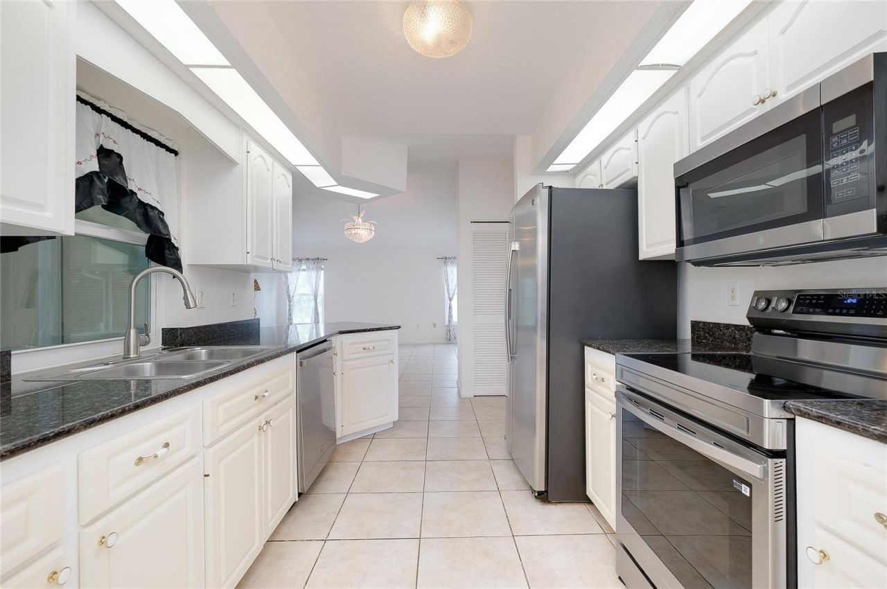 282 Warwick Street Nw, Port Charlotte, FL 33952 Photo