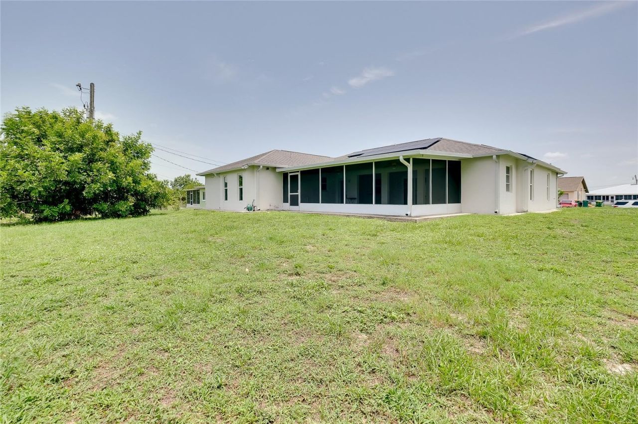 282 Warwick Street Nw, Port Charlotte, FL 33952 Photo