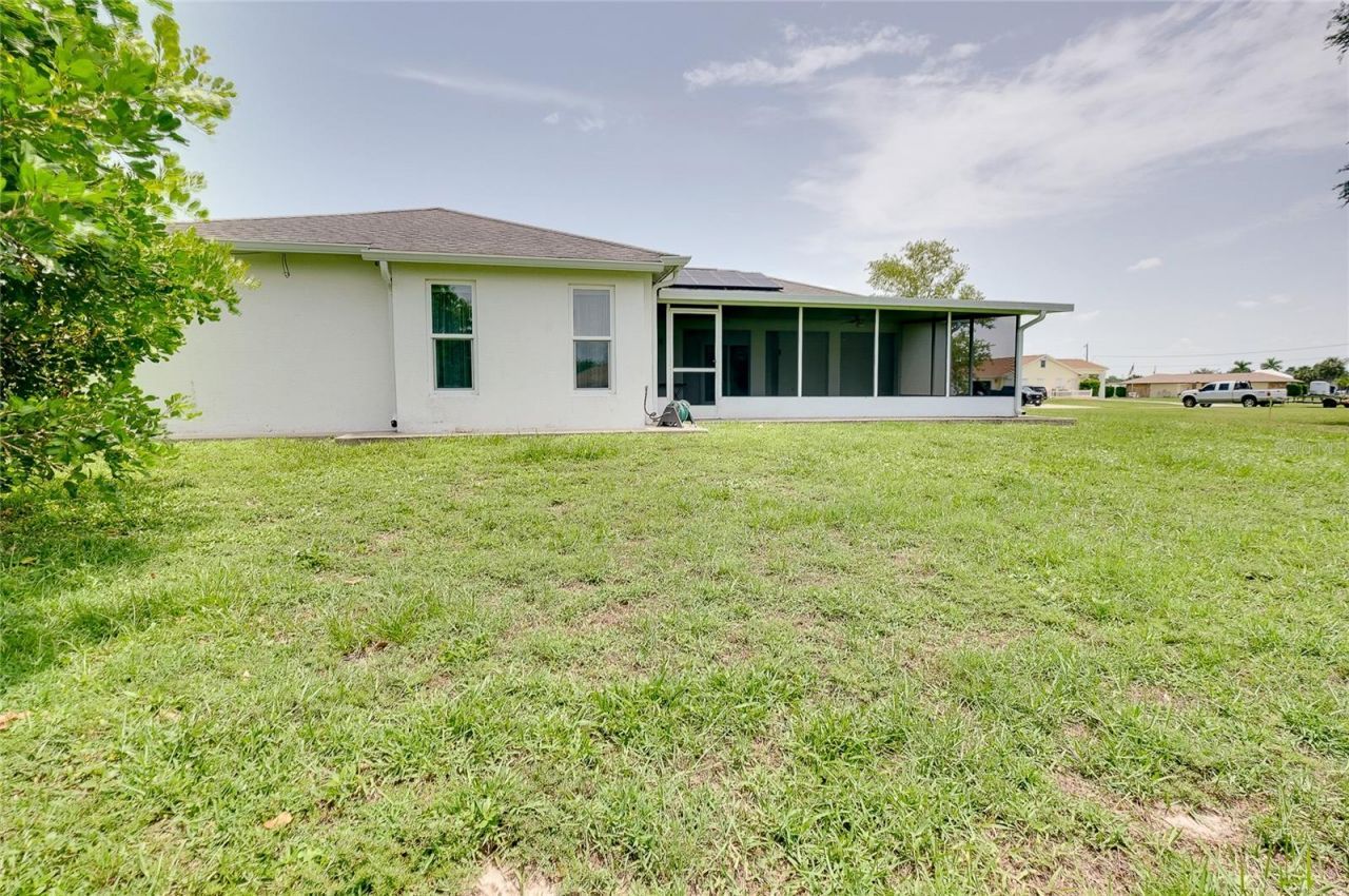 282 Warwick Street Nw, Port Charlotte, FL 33952 Photo