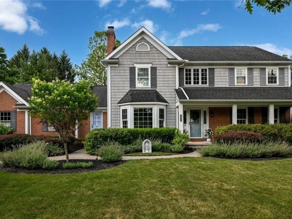 7956 Orianna Street , Brecksville, OH 44141