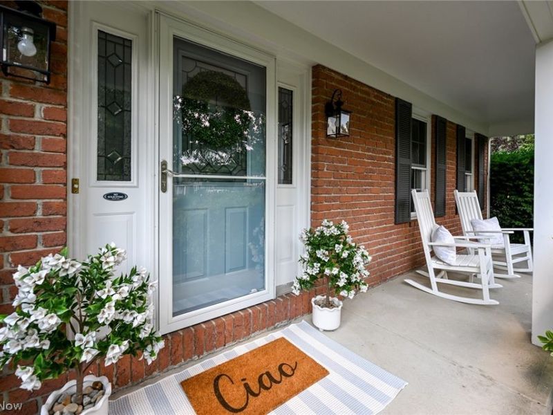 7956 Orianna Street, Brecksville, OH 44141 Photo 2