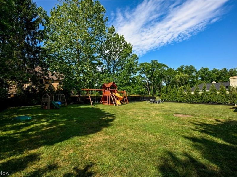 7956 Orianna Street, Brecksville, OH 44141 Photo 8