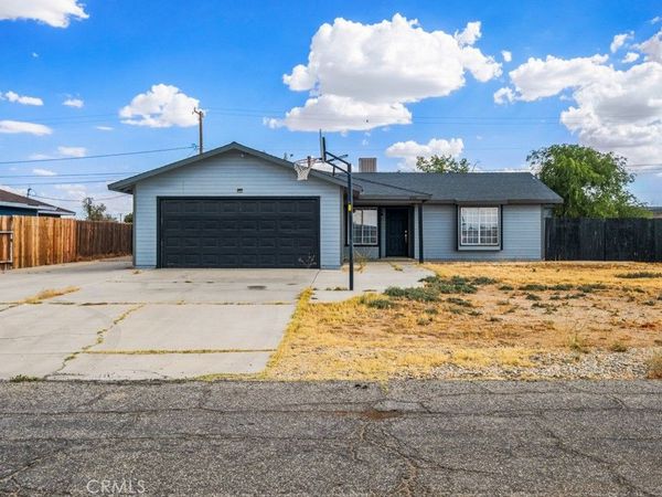 8560 Nipa Avenue , California City, CA 93505