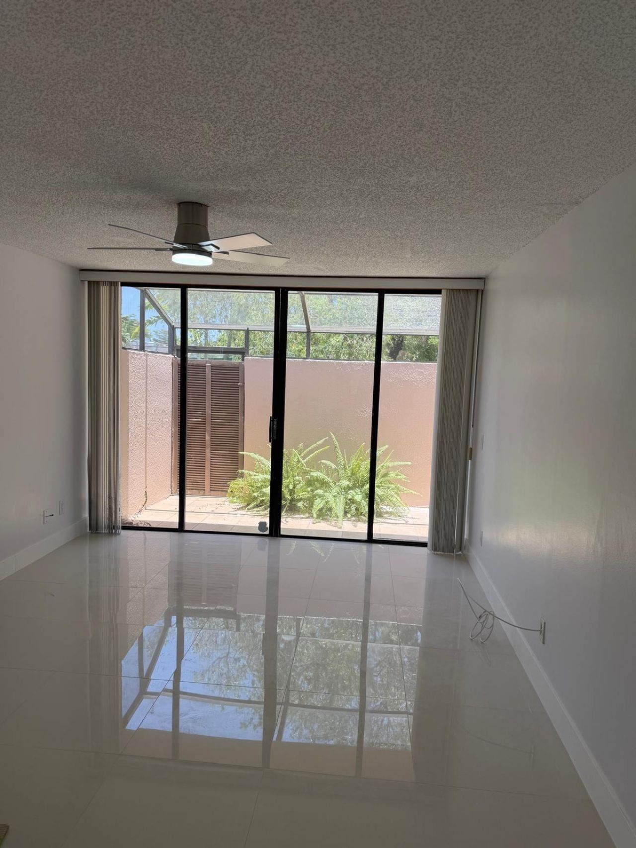 1041 NW 124th Avenue, Unit 1041, Pembroke Pines, FL 33026 Photo