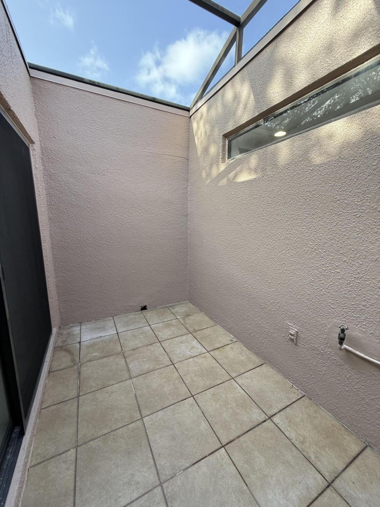 1041 NW 124th Avenue, Unit 1041, Pembroke Pines, FL 33026 Photo