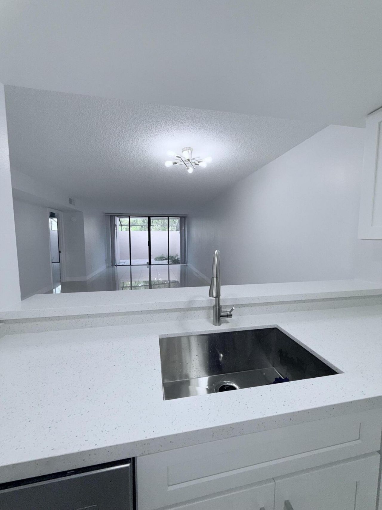 1041 NW 124th Avenue, Unit 1041, Pembroke Pines, FL 33026 Photo