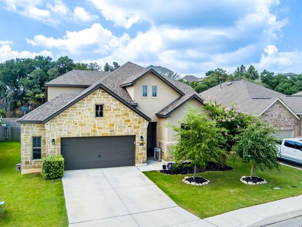 8946 WHIMSEY RDG, Fair Oaks Ranch, TX 78015