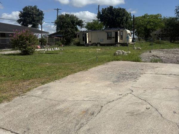 839 MOLINA ST, Robstown, TX 78380
