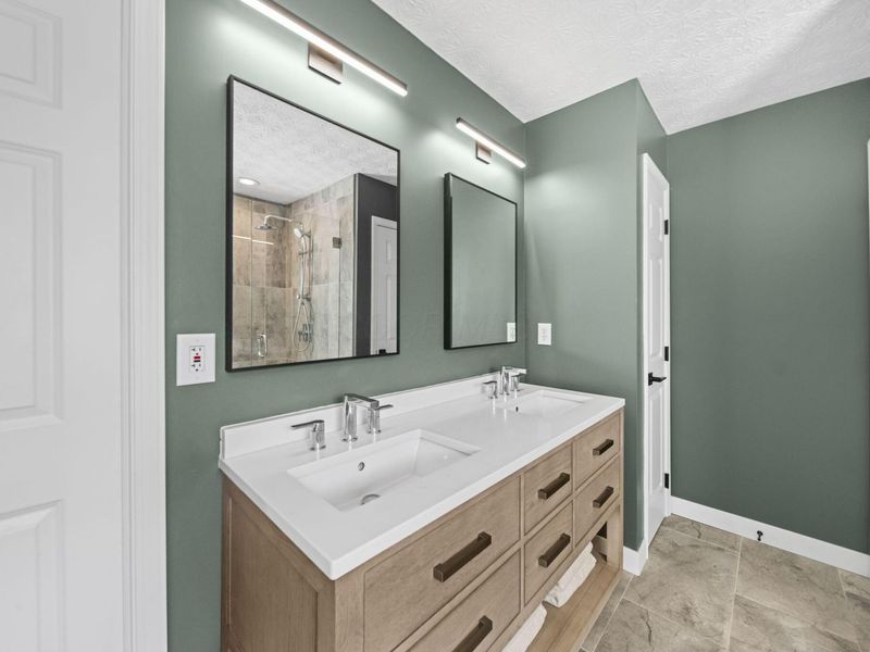 796 Manchester Court , Pickerington, OH 43147 Photo 56