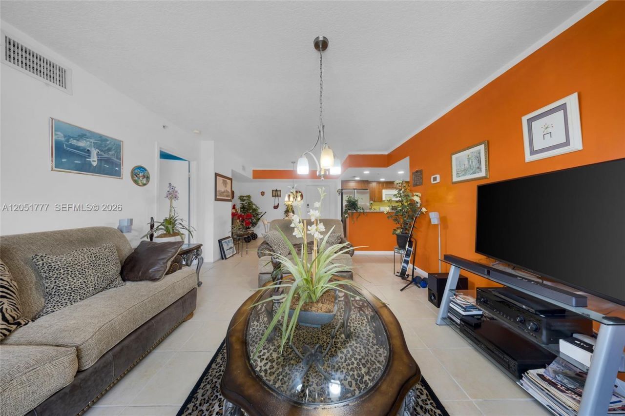1555 N Treasure Dr , Unit 207, North Bay Village, FL 33141 Photo