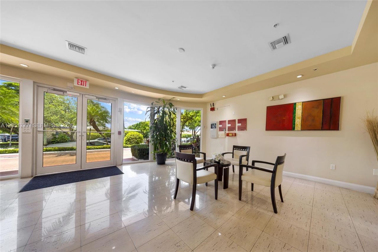 1555 N Treasure Dr , Unit 207, North Bay Village, FL 33141 Photo